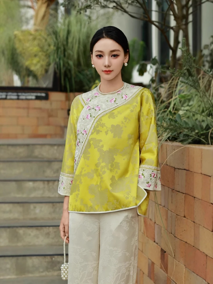 墨轩听雪提花刺绣拼接圆领上衣2025春夏款国风复古内搭外套女