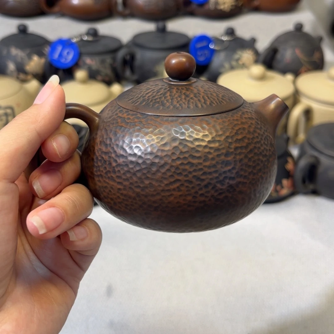 【闪购商品】红泥 微微瑕 容量 190c c