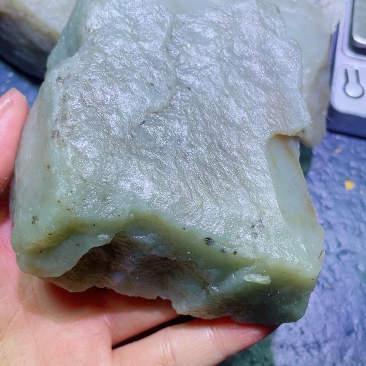 和田玉未镶嵌珠宝半成品