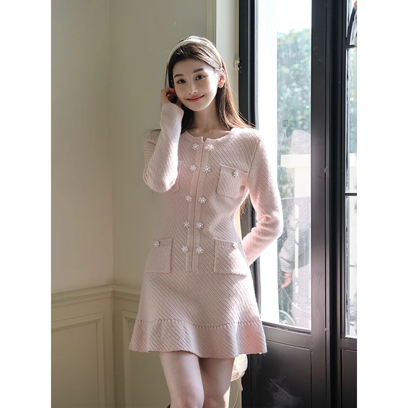 且可ChillCozy 巴黎歌剧院 高含绵羊毛粗花呢肌理针织连衣裙