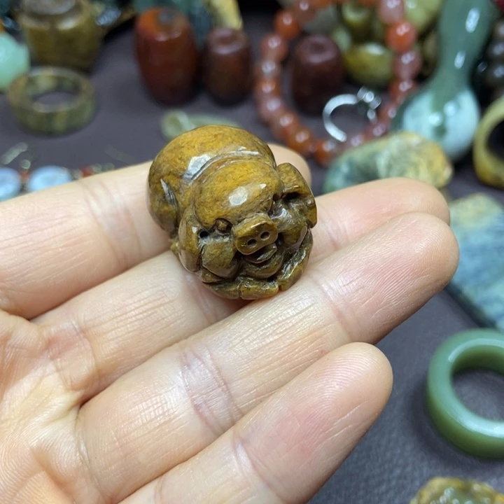 岫岩河磨玉（透闪石质玉）未镶嵌挂件