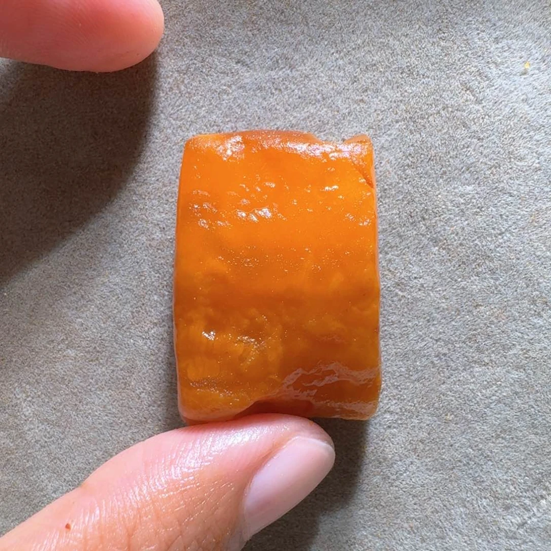 未镶嵌定制琥珀定制