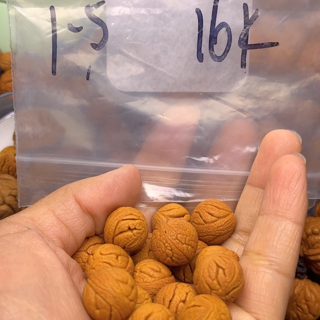 吊坠桃核龙纹桃核