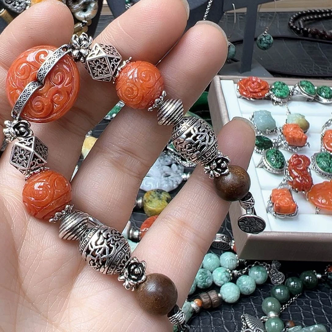 翡翠戒指未镶嵌快**鱼