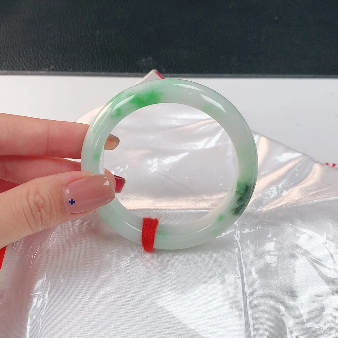未镶嵌手镯翡翠097