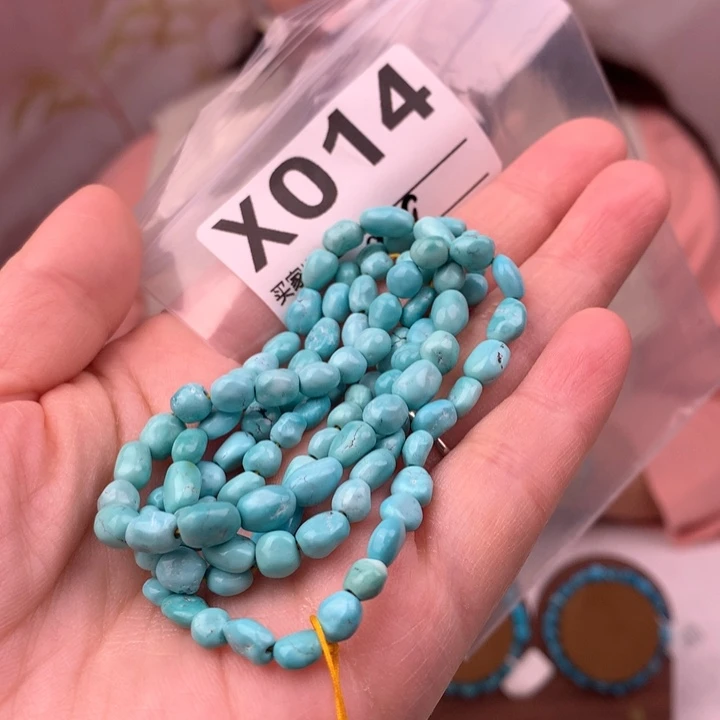 绿松石未镶嵌原矿