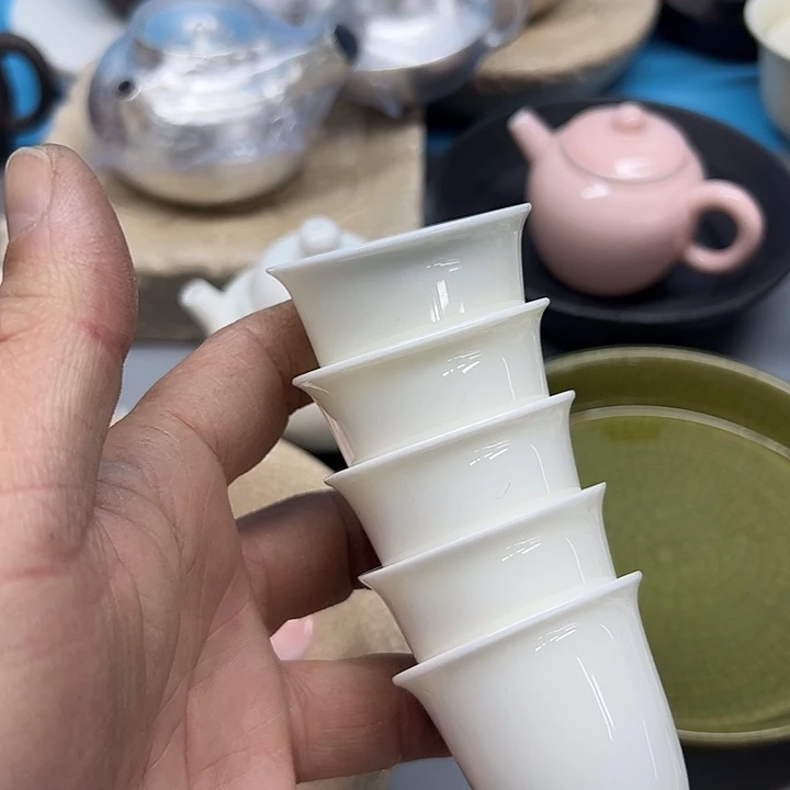 微嘏………………………… 5只