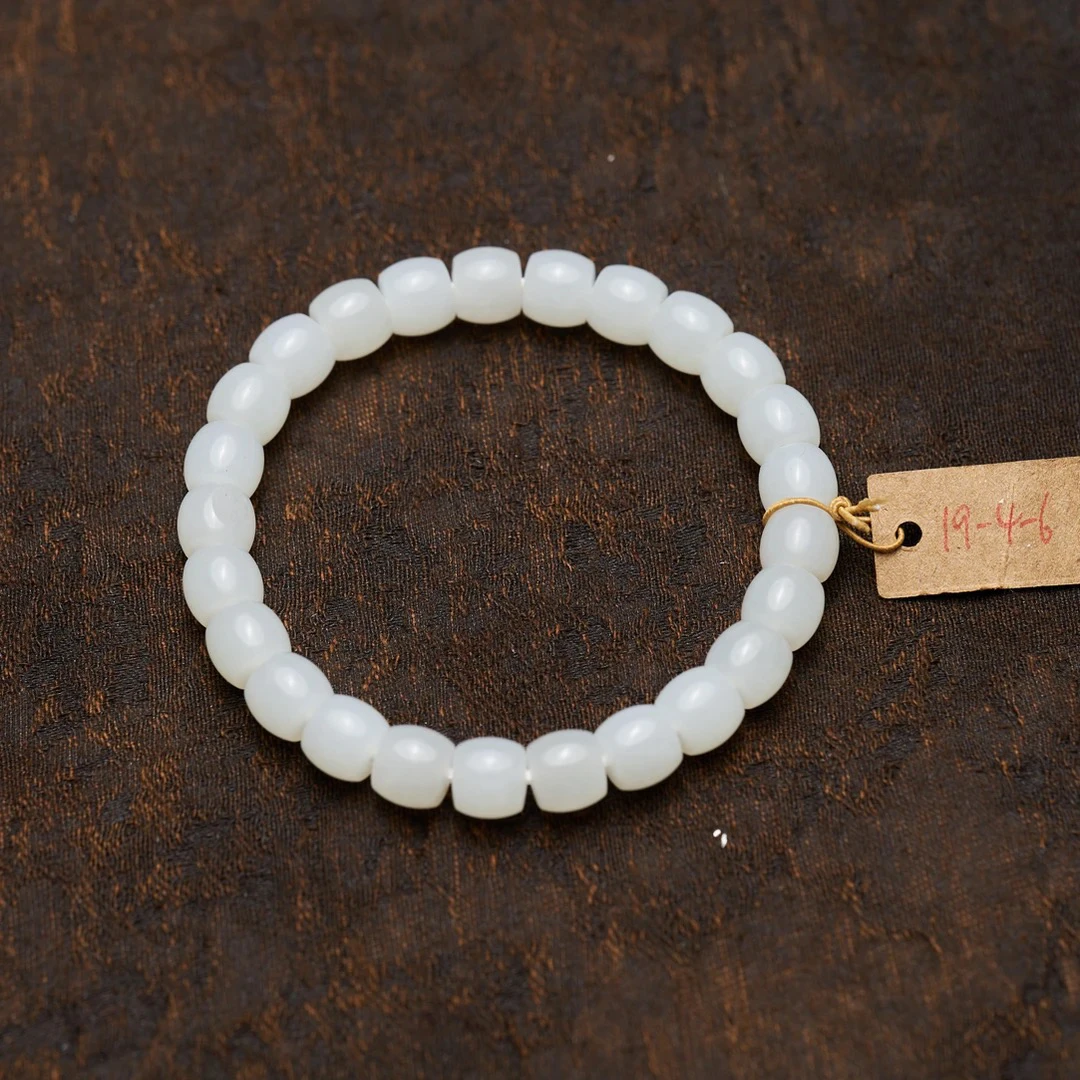 和田玉7*8mm直切手串