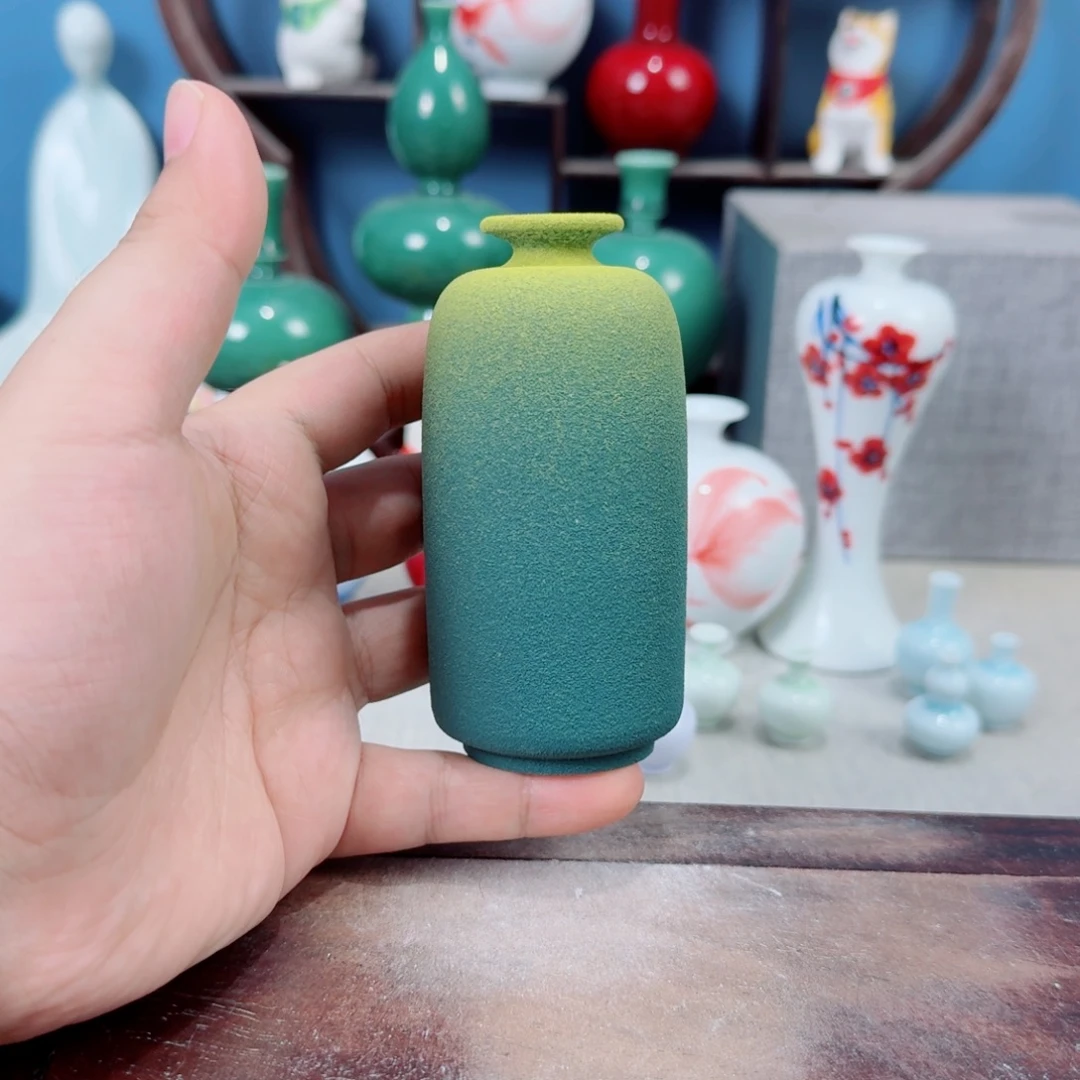 陶瓷手工小花器摆件