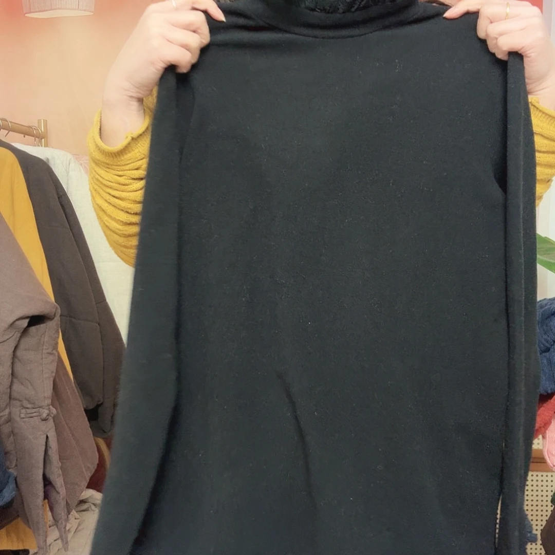 黑色蕾丝花边打底