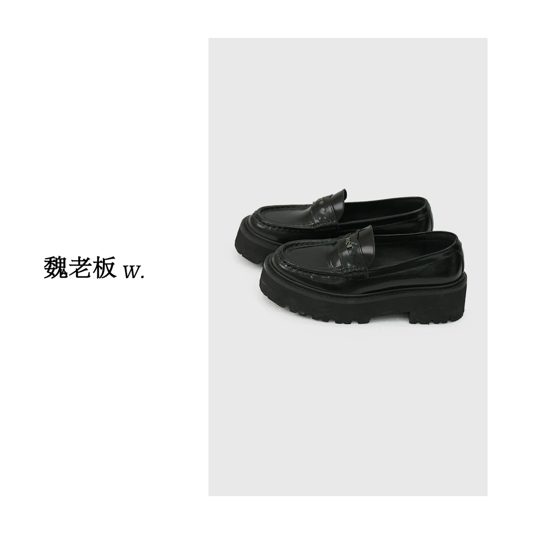 W.Diva【黑武士】厚底英伦风一脚蹬乐福鞋0XDM34690魏老板