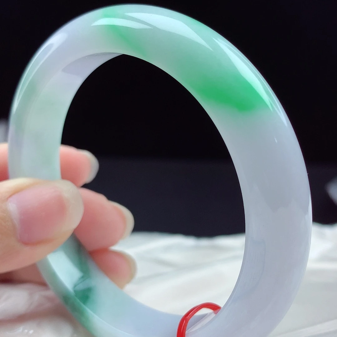 未镶嵌手镯翡翠97234，