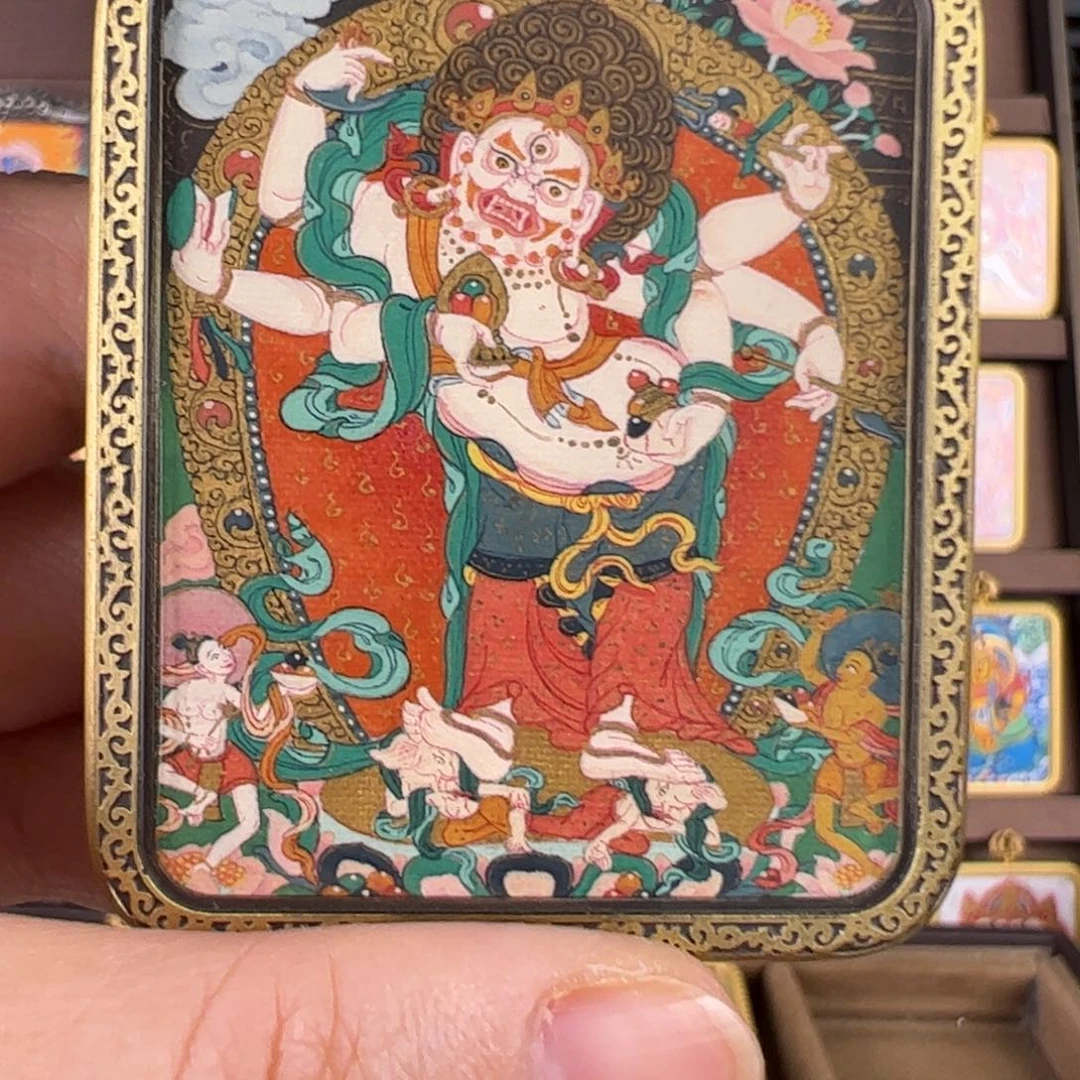 婆***娑吊坠白六臂唐卡绘画作品