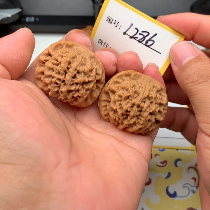 文玩核桃把件39秦闷1286