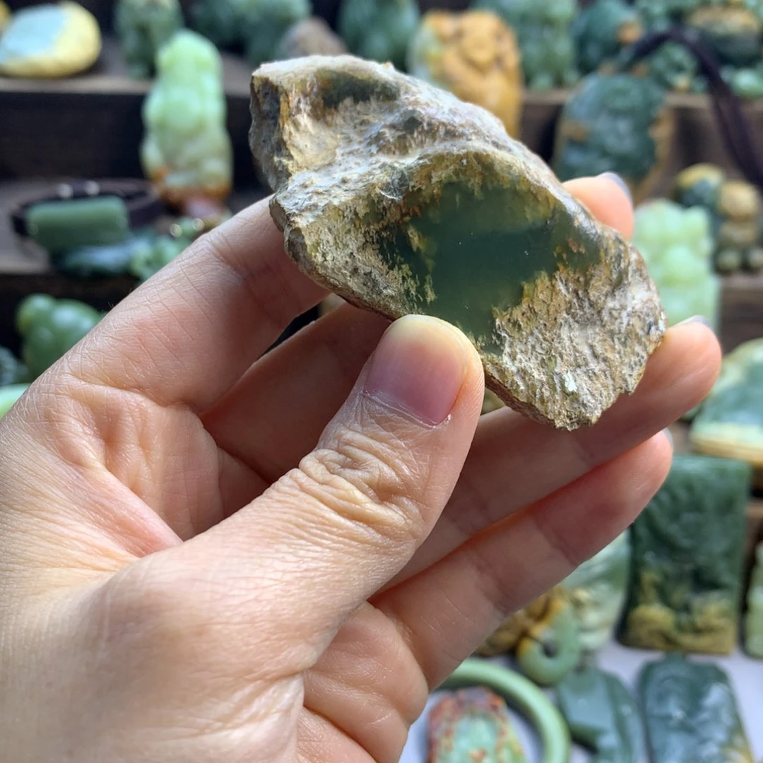 岫岩河磨玉（透闪石质玉）未镶嵌珠宝奇石大*
