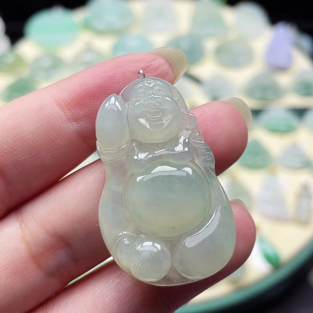 颈饰未镶嵌翡翠布袋佛