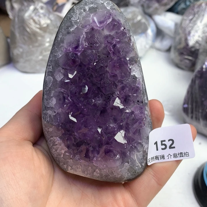 紫晶大型摆件（非配饰）未镶嵌