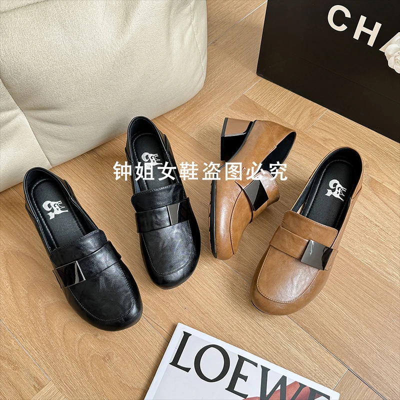 241709-2（妮妮）芒果头乐福鞋女粗跟真皮时尚舒适