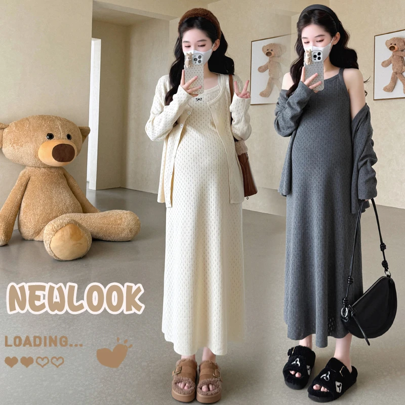 孕妇装秋装2025新款秋冬外穿大码镂空刺绣开衫气质韩版吊带连衣裙