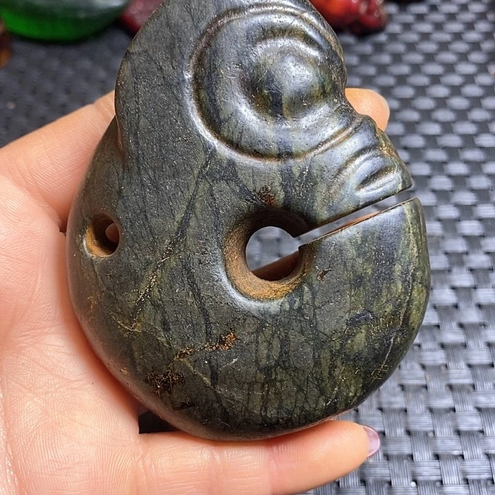 紫金钵盂菩提吊坠