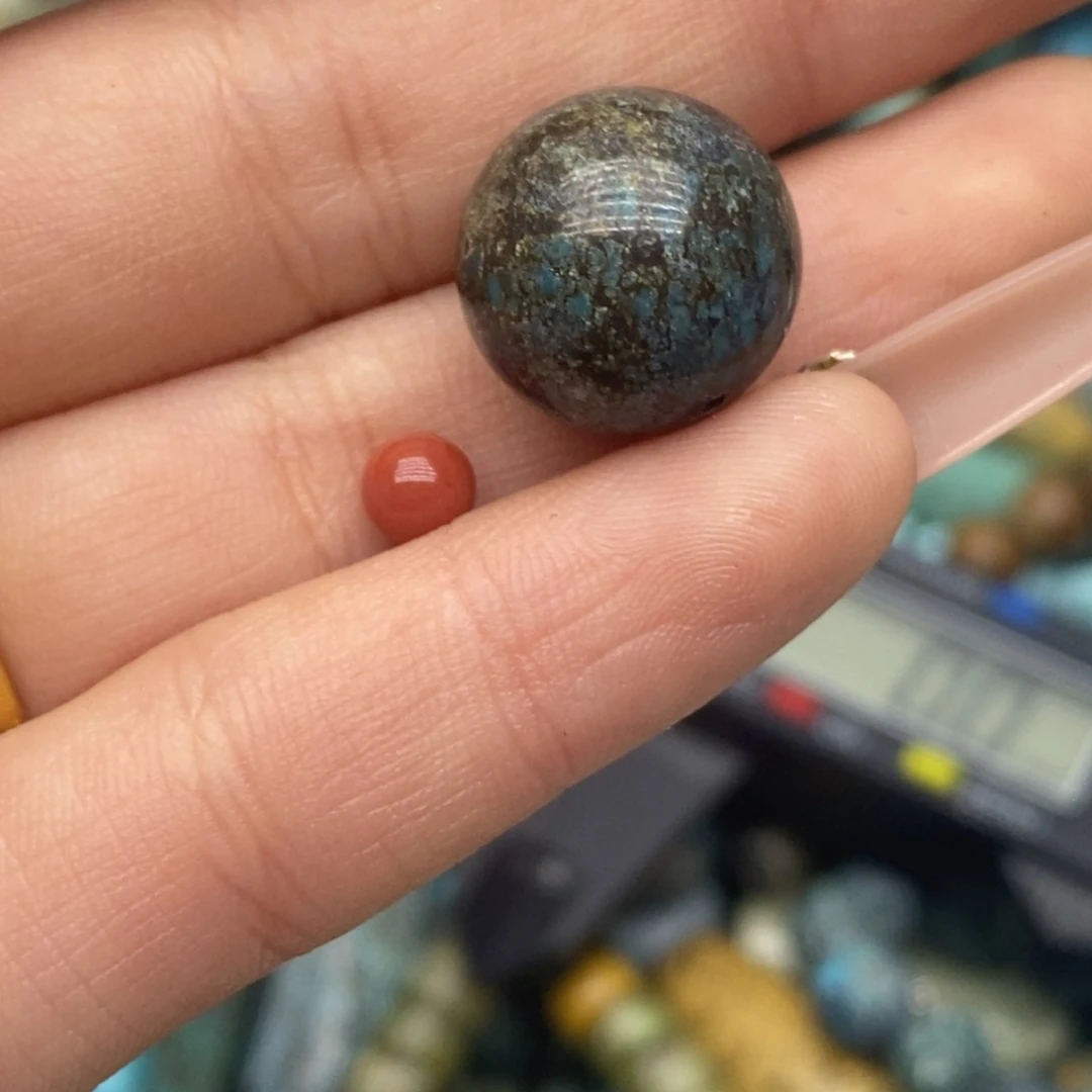 南红玛瑙未镶嵌珠宝奇石