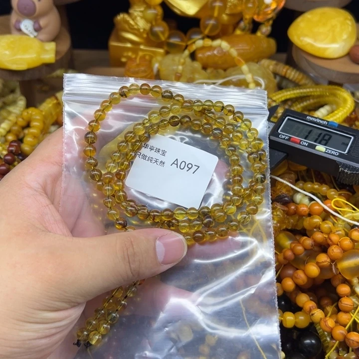 琥珀未镶嵌珠宝奇石