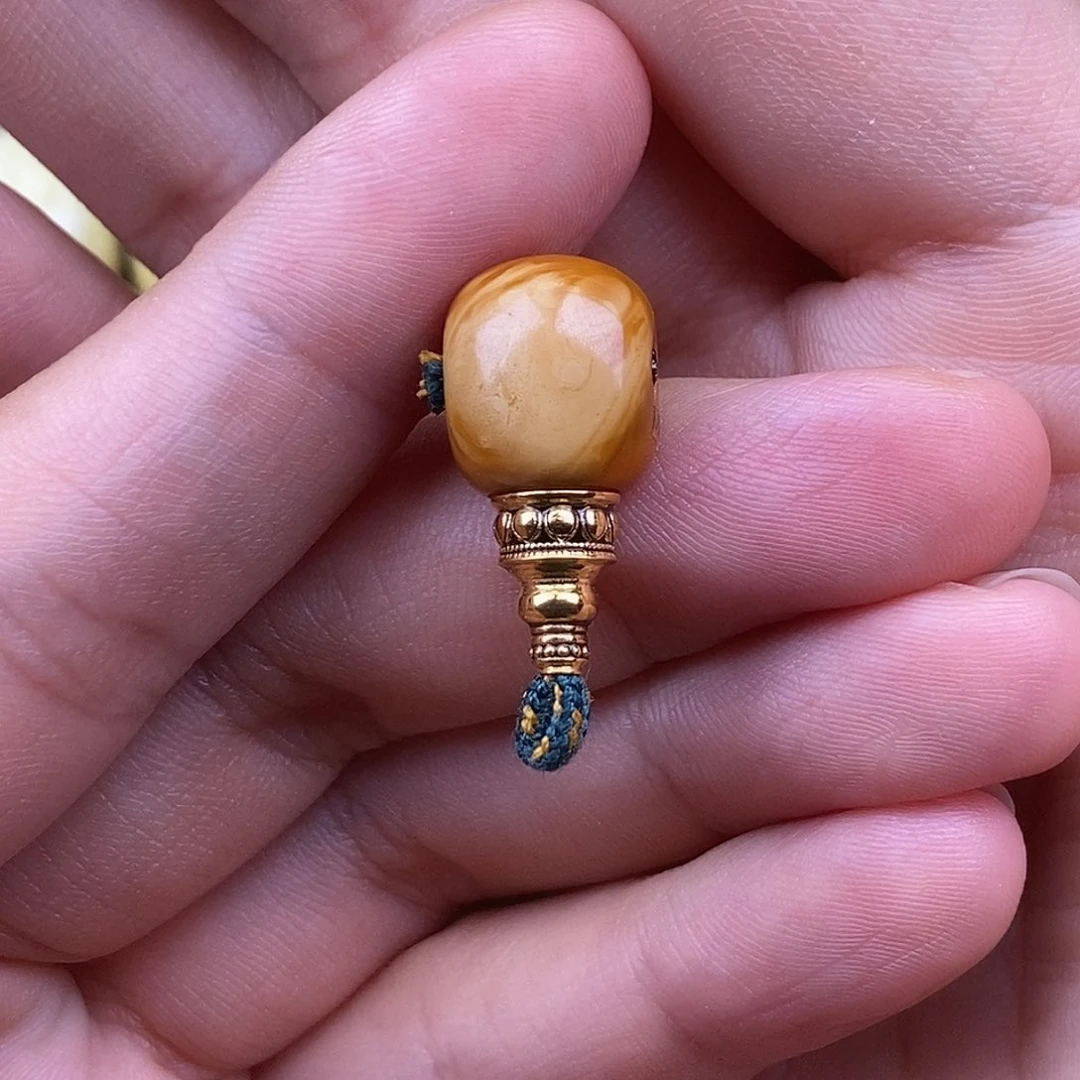 18K金镶嵌琥珀裸石11mm 蜜蜡金塔三通