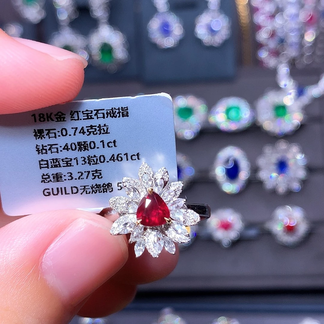 红宝石18K金镶嵌戒指