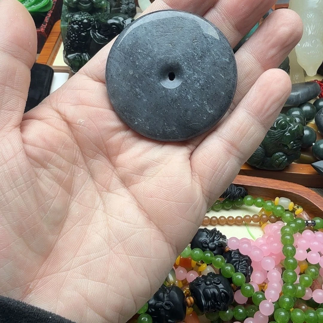 和田玉（糖玉）未镶嵌挂件