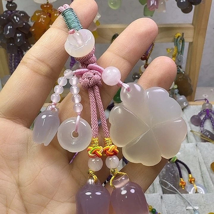 钥匙挂件，福利款，四叶草粉色绳