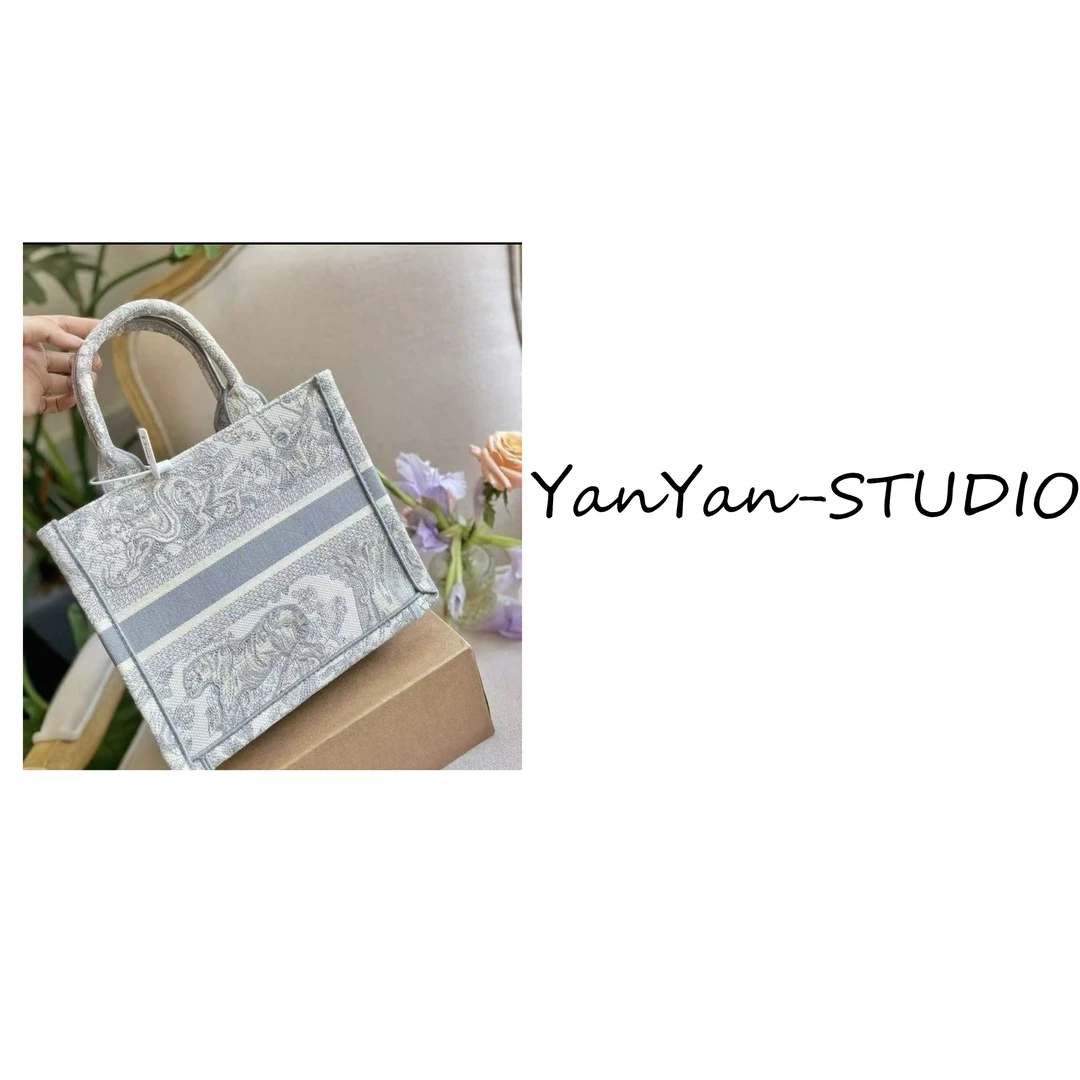 隐藏款明星同款 小号托特 手提包包（D55DD59BB01）