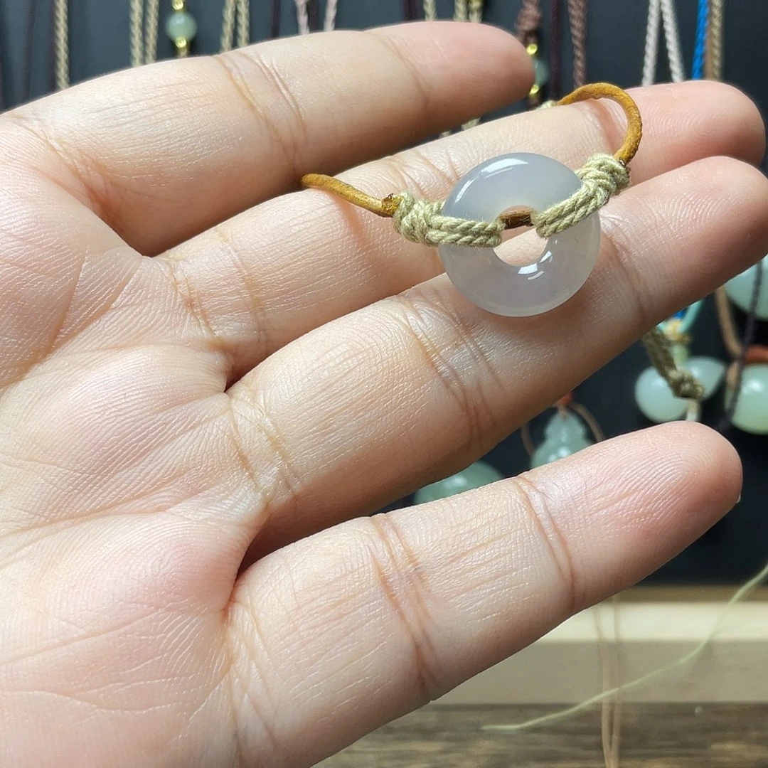 和田玉未镶嵌手绳