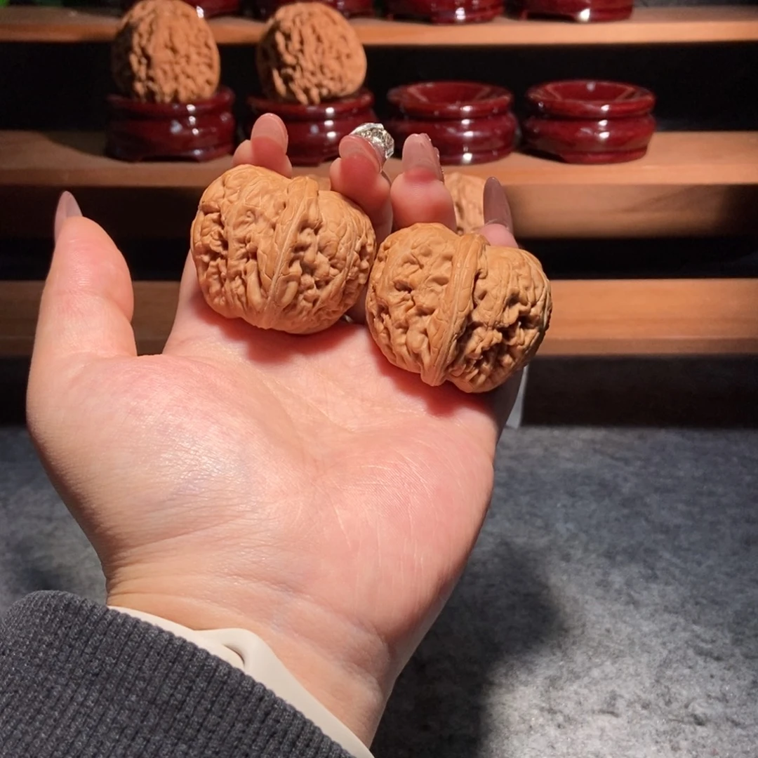 核桃其他43平谷元宝全品白茬50g