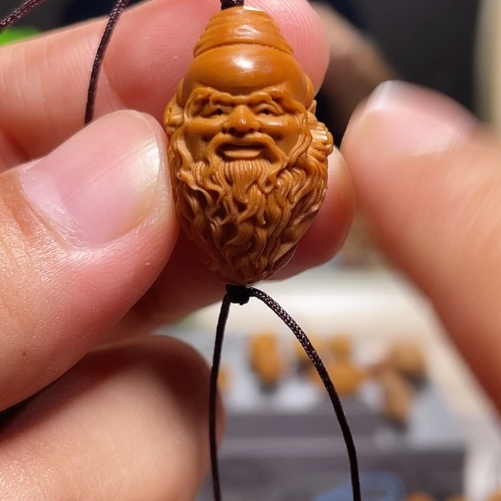 橄榄核吊坠橄榄核