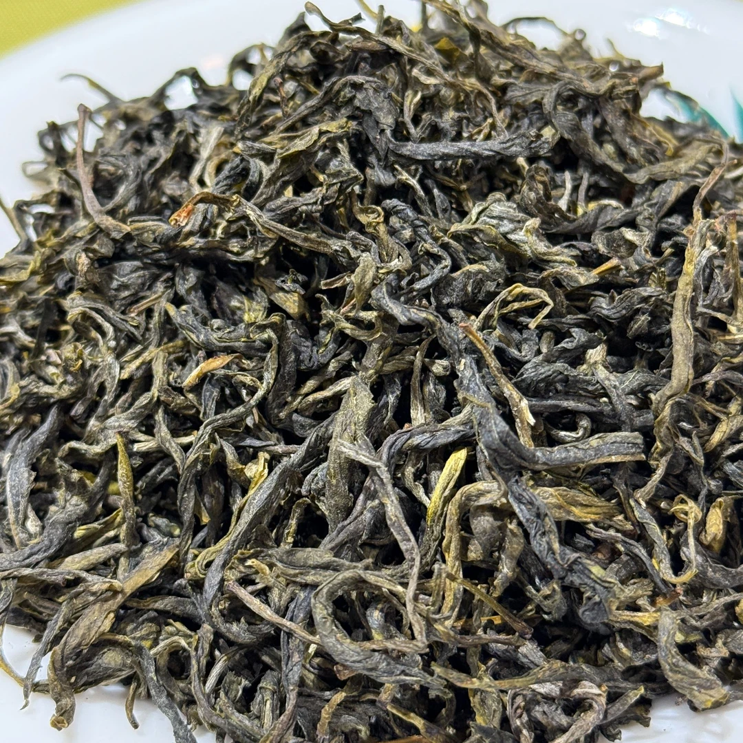 明前萃芽 满披白毫 高山绿茶（烘青绿茶）