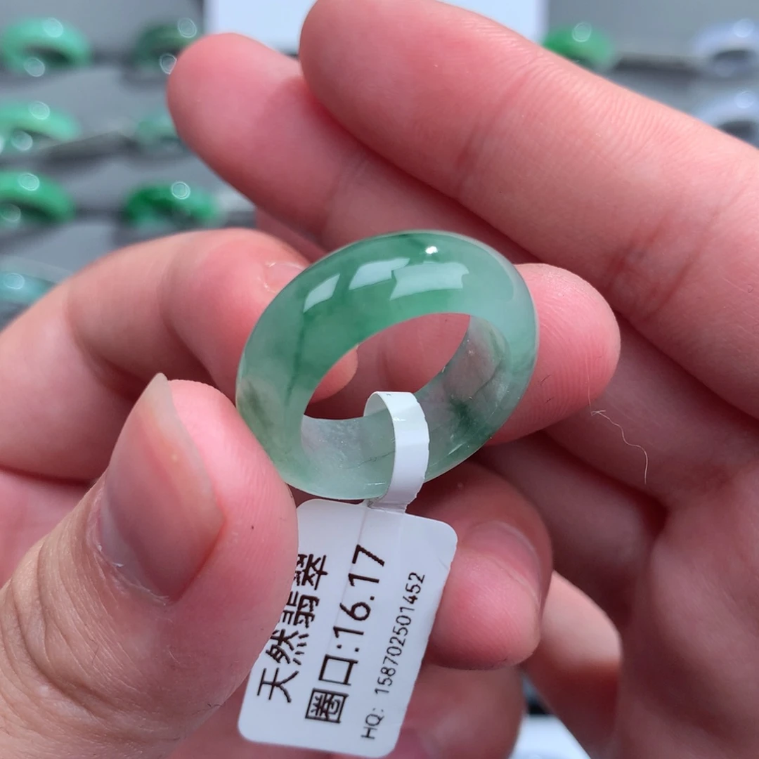 翡翠戒指未镶嵌天然