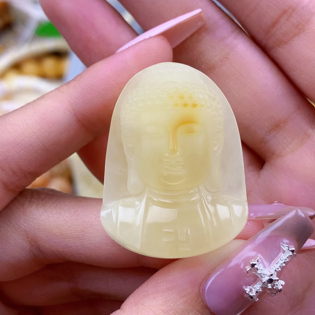 琥珀未镶嵌珠宝奇石36*26*11 阿弥陀佛 全品