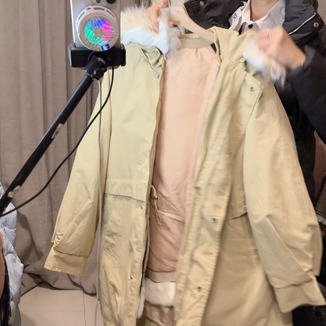 全新无暇派克服咖色