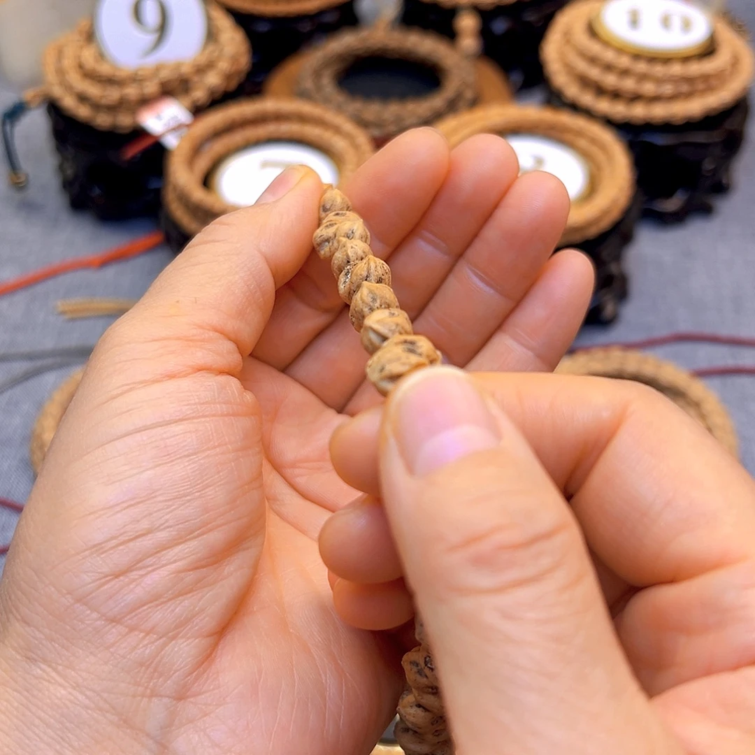 天***勤吊坠柏香籽/百香籽