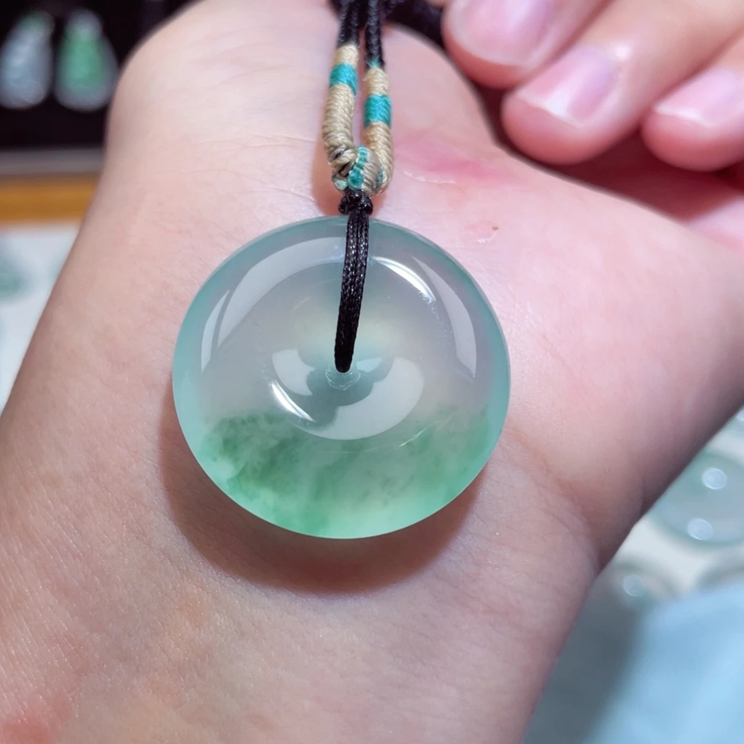 颈饰未镶嵌翡翠扣子