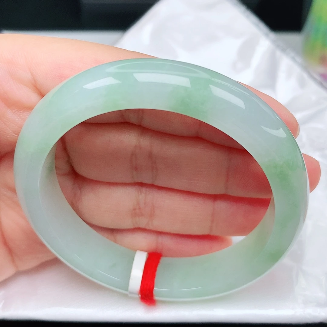 翡翠手镯未镶嵌10冰胶绿花清爽