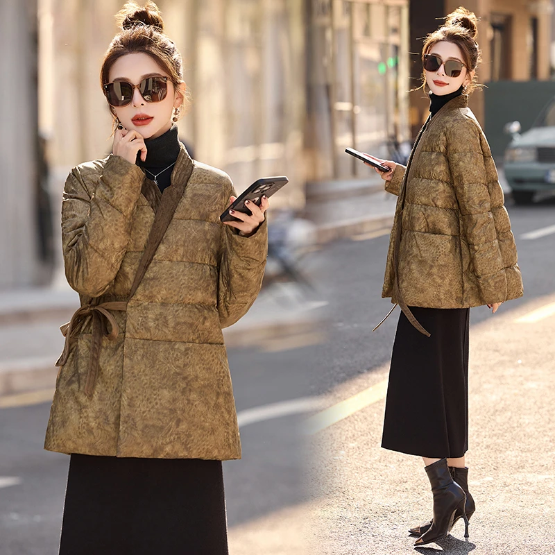 流行时尚潮牌女装短款中式羽绒服2025新款冬季高级感白鸭绒外套