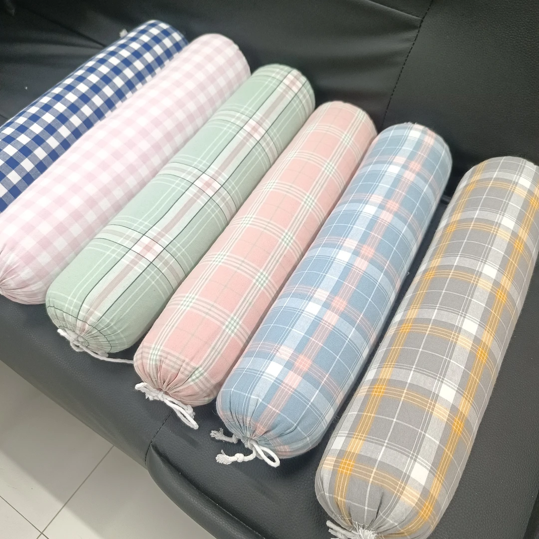 彩色纯棉糖果枕护颈枕圆枕成人学生全棉格子枕
