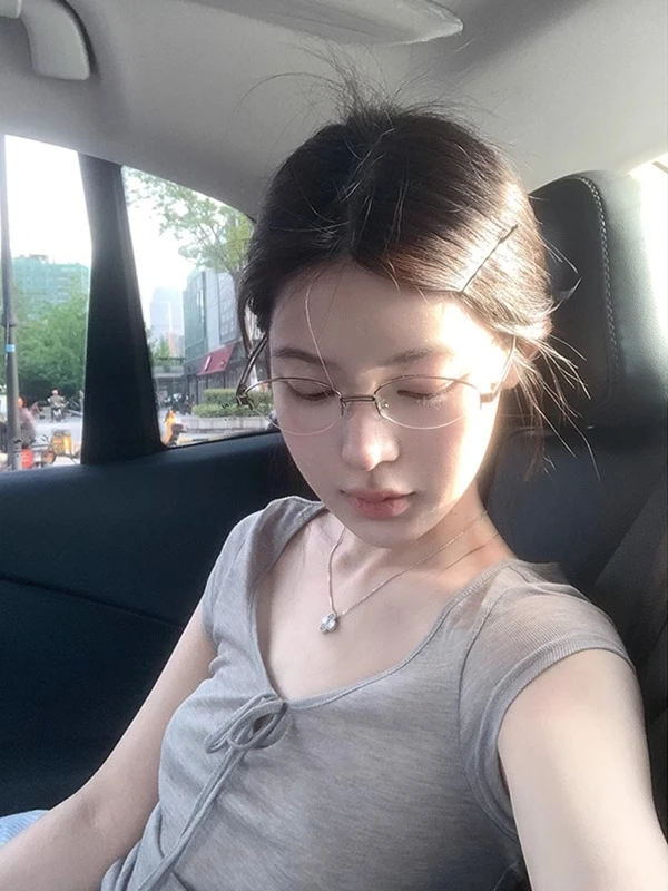 纯欲风系带领口薄款短袖t恤女夏季正肩收腰修身显瘦气质柔软上衣