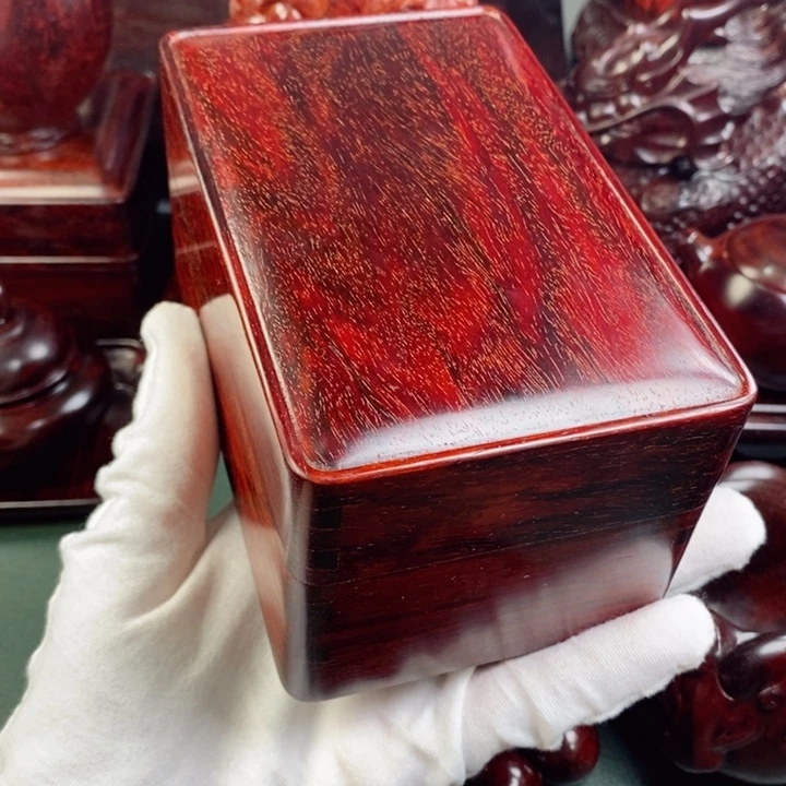 龙***惠檀香紫檀（小叶紫檀）其他