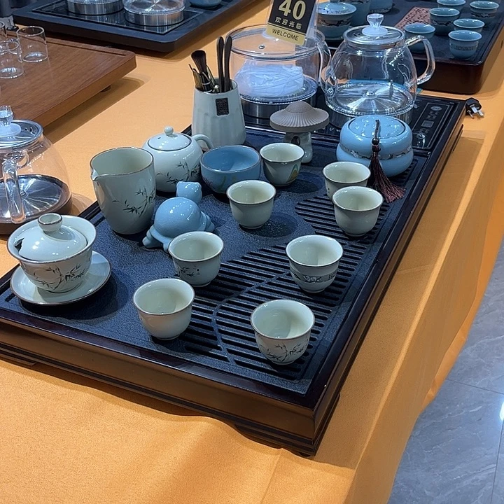 茶盘厂东坡，茶盘厂东坡，茶盘厂东坡