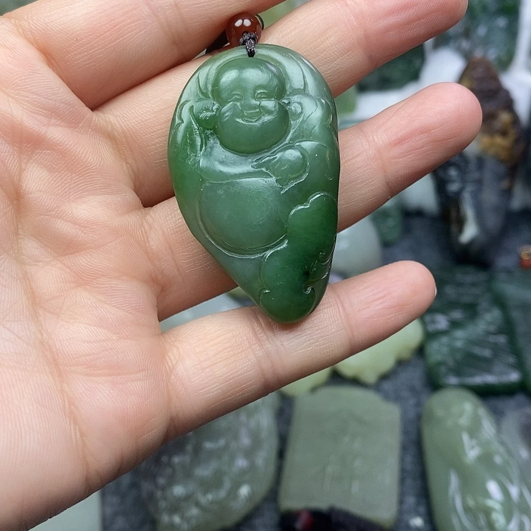 和田玉未镶嵌颈饰
