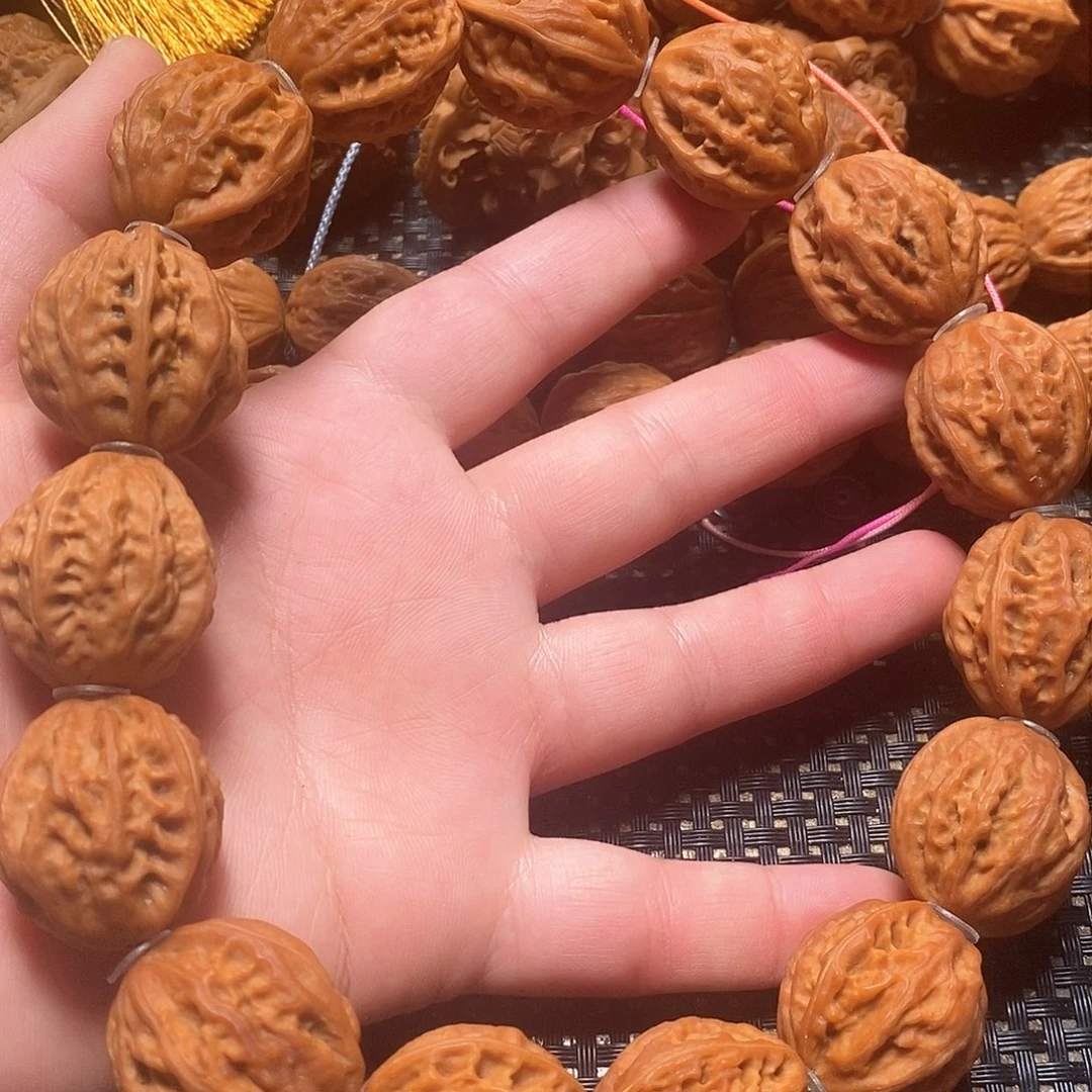 文玩核桃手串红皮粗筋手持15颗