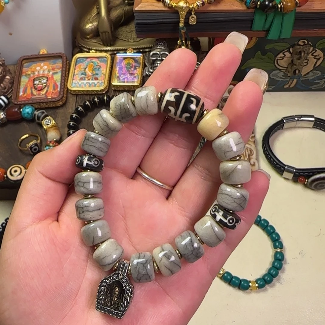 東***a大叶紫檀（黑酸枝木类）