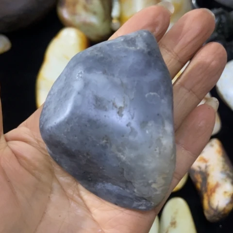 未镶嵌和田玉（糖玉）车挂